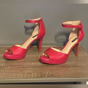 Alex Marie Pink Ankle Strap Heels Sz 9